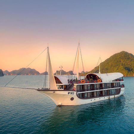 Sena Cruises - Wonder On Lan Ha Bay Hotel Ha Long Buitenkant foto