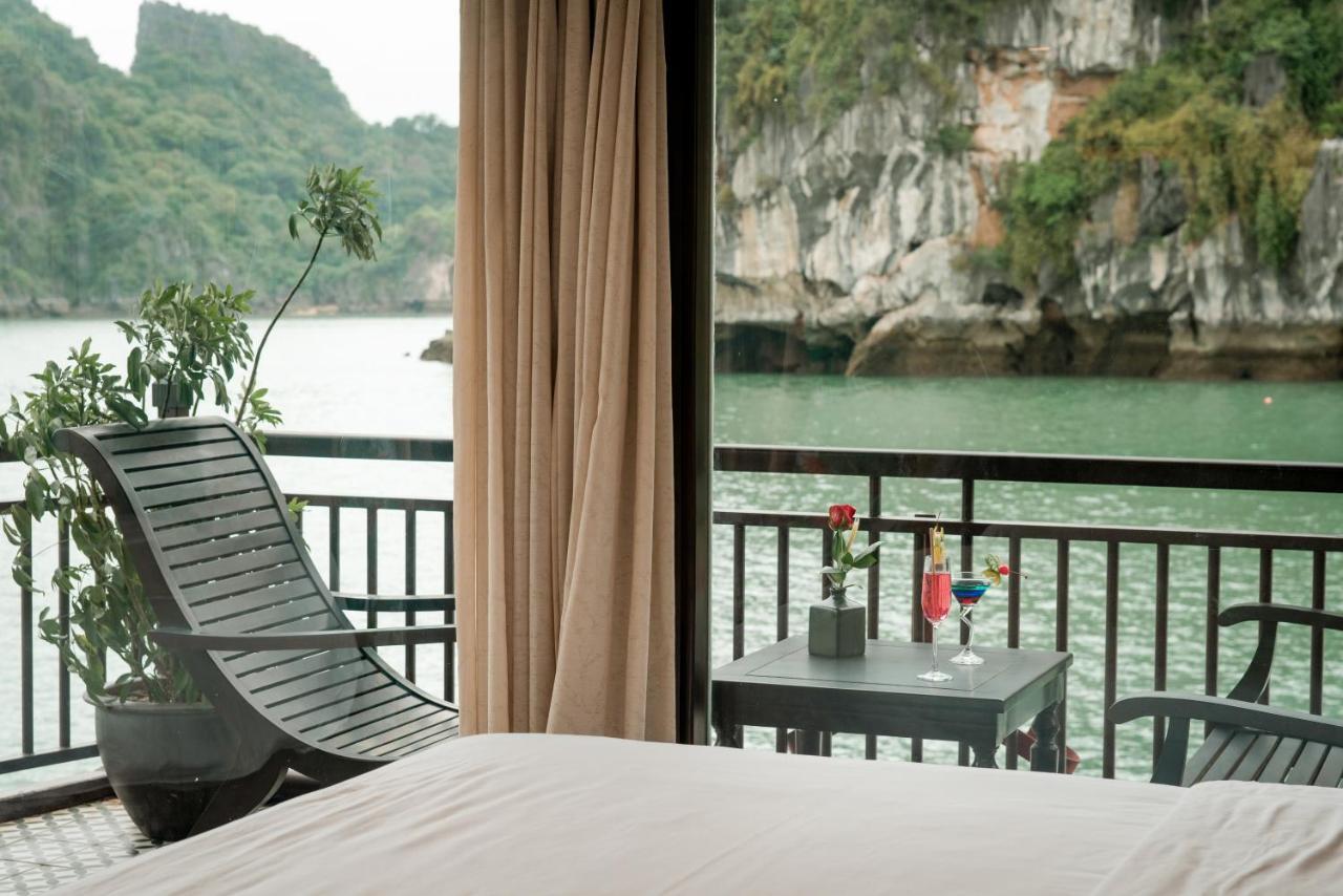 Sena Cruises - Wonder On Lan Ha Bay Hotel Ha Long Buitenkant foto