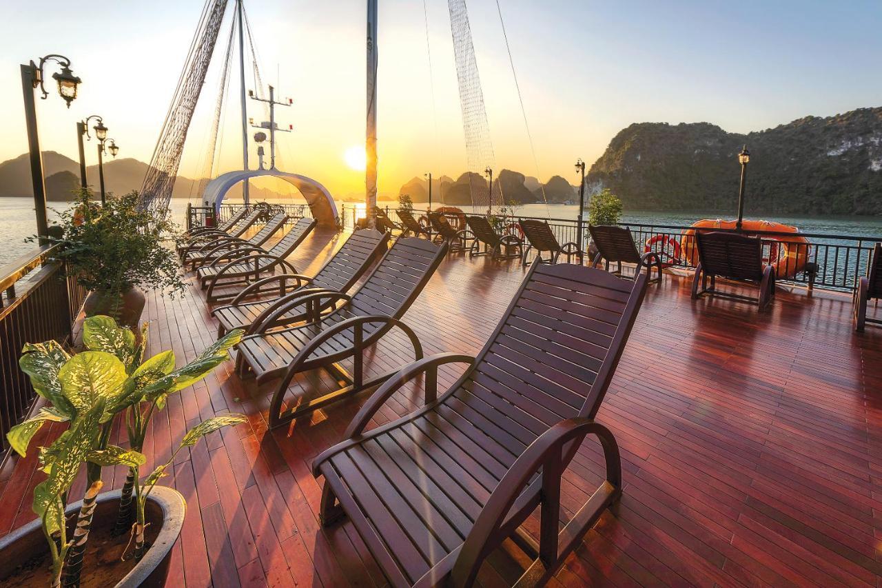 Sena Cruises - Wonder On Lan Ha Bay Hotel Ha Long Buitenkant foto